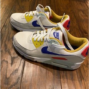 Women’s Nike Sneaker